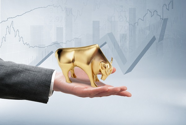 中美互关领事馆震翻市场 现货黄金击穿1900!