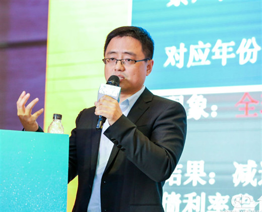 姬明：2019金价蓄势待发 目前黄金处于通道线的强